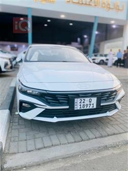 هیۆندای ئەلەنترا